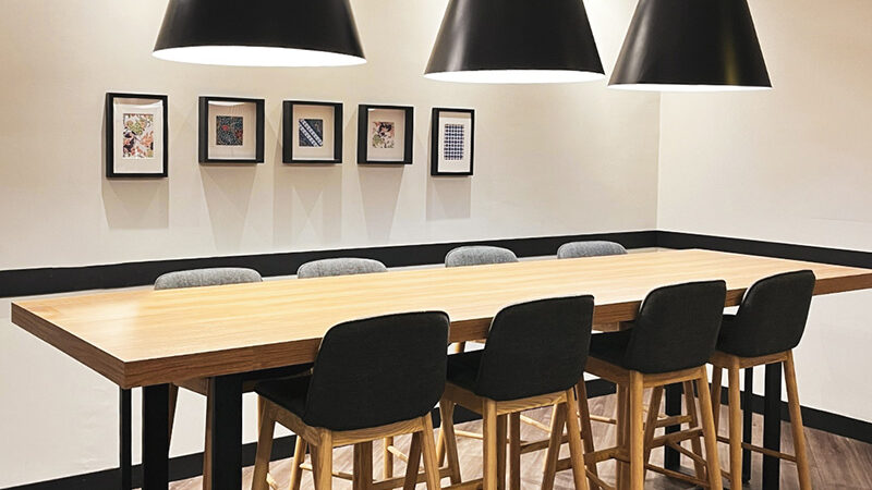 https://www.aceshotels.com/wp-content/uploads/2024/02/Coworking-space-800x450.jpg